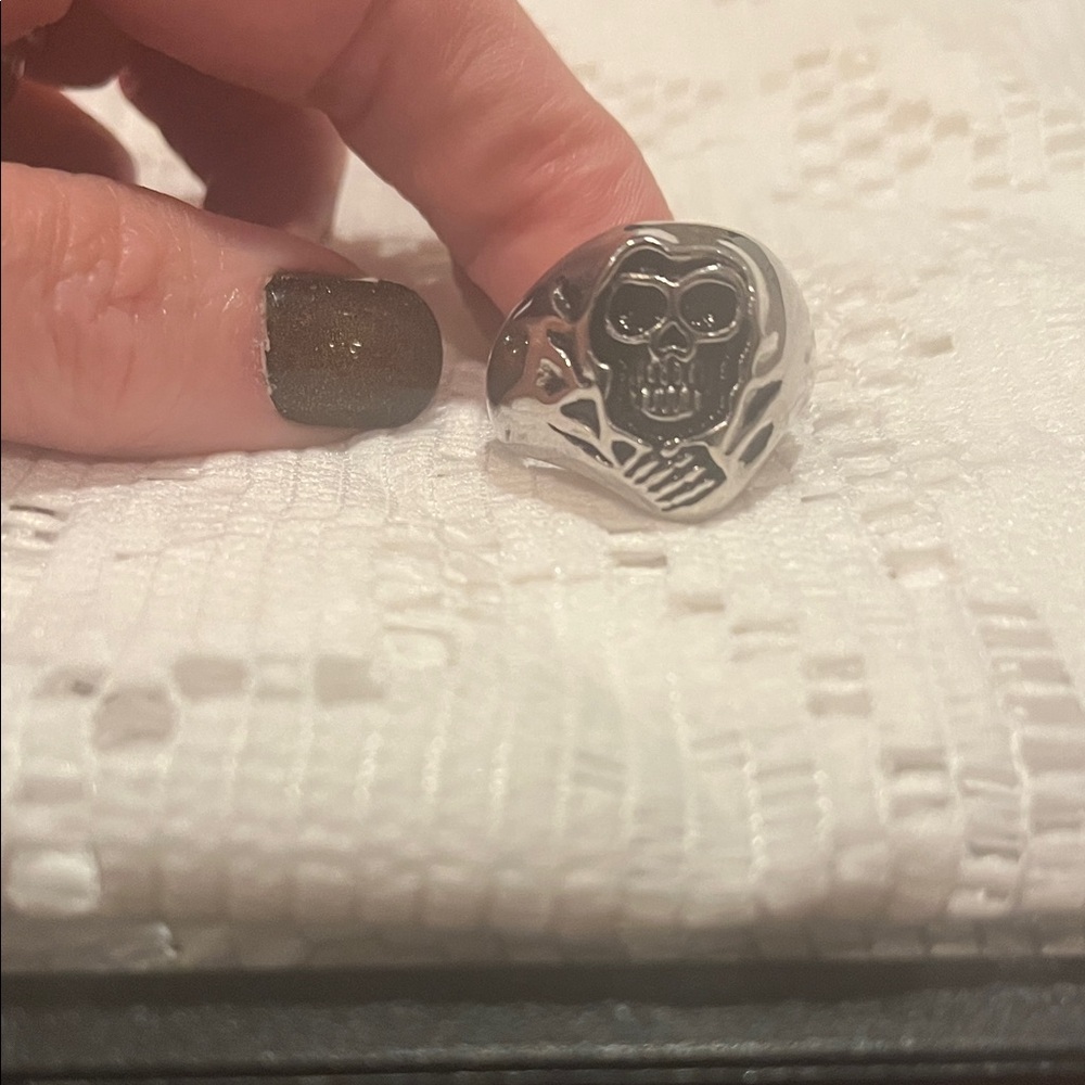 Silver Skull Ring